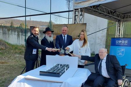 Tapping of the foundation stone of the future Holocaust memorial at Bratislava's Patrónka.