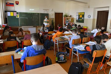 Slovak schools learn how to integrate Ukrainian children