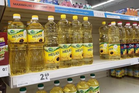 Steep increase of cooking oil prices expected, Tesco limits sale