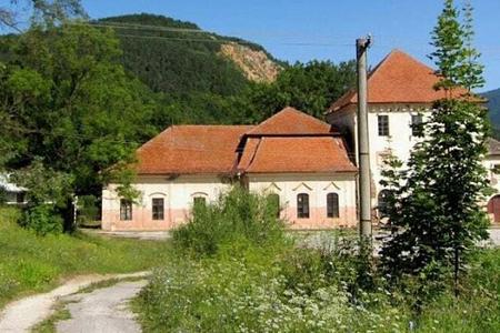 The Csáky family mansion in the village of Jaklovce, Košice Region.