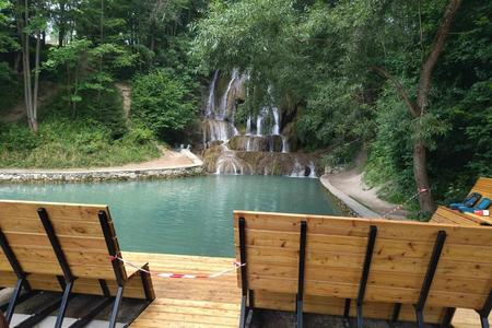 You can lie down by the Lúčky Waterfall, but also cool your feet.