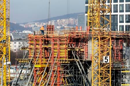 Too many comments return the construction legislation to the review process