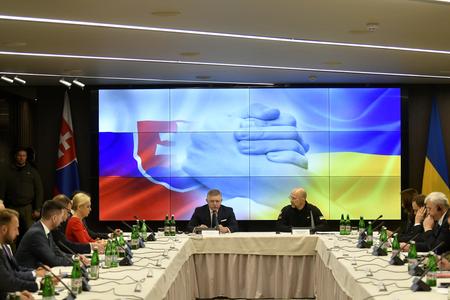 Ukrainian Prime Minister Denys Shmyhal met with his Slovak counterpart Robert Fico near Uzhhorod on Monday, October 7.
 