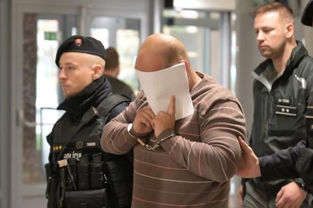 The charged police officer Marek A. at the Košice court on November 13, 2024.