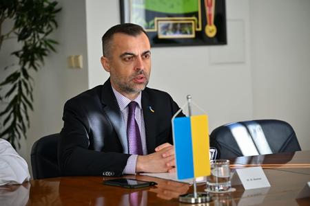 Посол України у Словацькій Республіці Мирослав Кастран