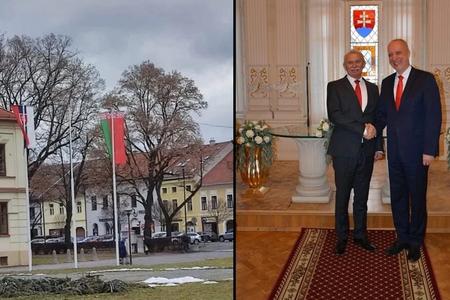 Belarusian flag and ambassador in eastern Slovak town draw criticism
