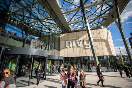 Ukrainians, homeless and Roma share experience of abuse at shopping mall
