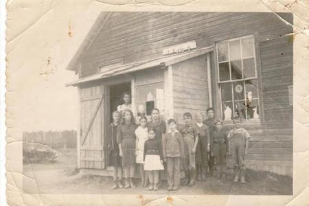 Rudy Bies was born in Ontario in 1938 to Slovak parents as one of seven brothers and sisters. 