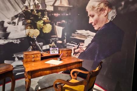 The Hana exhibition, which is subtitled A Woman Ahead of Her Time, sheds light on the life and work of Hana Gregorová, an important writer and feminist.