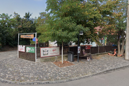 The Funus inn near Horský Park.
