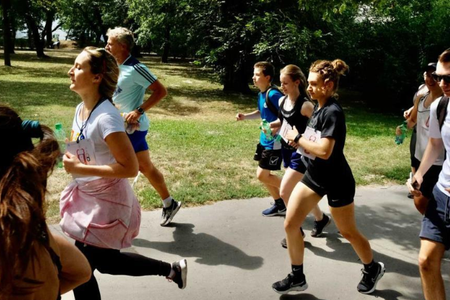 People running at Janka Kráľa Park