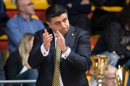 Novým trénerom basketbalistov Slovenska sa stal 47-ročný Oliver Vidin.