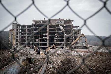 Demolition of the Rázsochy hospital in Bratislava in January 2020