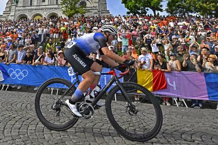 Na snímke slovenská reprezentantka v cestnej cyklistike Nora Jenčušová.