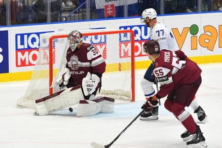 So Slovenskom to už je rivalita, aj kvôli nášmu nesúhlasu ku KHL, hlásia Lotyši pred zápasom o všetko