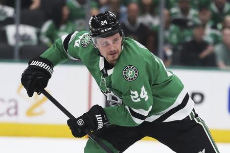 Center Dallasu Stars Roope Hintz.