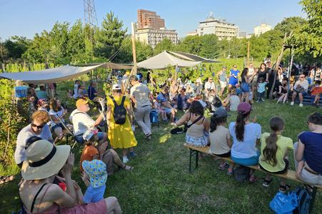 Pionierska community vineyard during the Vineyard Picnic event.