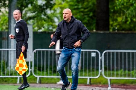 Adrian Guľa v zápasovom nasadení počas jedného zo zápasov lotyšskej ligy.