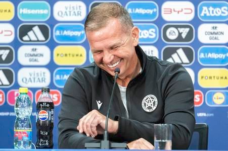 Na snímke tréner slovenskej futbalovej reprezentácie do 21 rokov Jaroslav Kentoš sa usmieva počas tlačovej konferencie red záverečným zápasom A-skupiny  Rumunsko - Slovensko na domácich ME hráčov do 21 rokov v Bratislave v pondelok 16. júna 2025. FOTO TASR - Martin Baumann