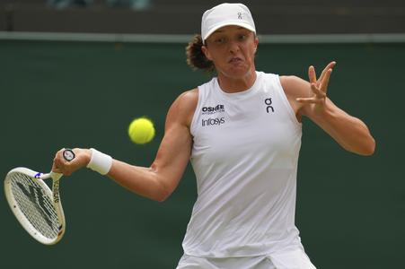 Swiateková vo Wimbledone prekonala svoje maximum a po prvý raz si zahrá grandslamové semifinále na tráve