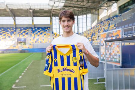 Giorgi Gagua s dresom Dunajskej Stredy.