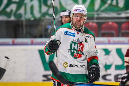 Martin Hujsa prestúpil zo Skalice do Hodonína. Hokejový svetobežník sa učil hrať podľa Pálffyho