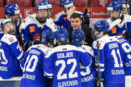 Hlinka Gretzky Cup: Slováci nesplnili semifinálový cieľ. Nie som sklamaný, reaguje tréner Dendis