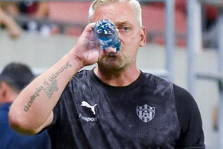 Cítil sklamanie aj obrovskú hrdosť. Skladám klobúk pred chalanmi a fanúšikmi, vraví tréner Trnavy