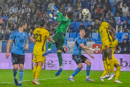 Barseghjan bol všade, ale Strelec sa vôbec nepresadil. Švajčiari oslavujú stopérsku dvojicu BSC Young Boys