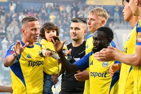 Kucka aj Žofčák sa rozlúčili pod taktovkou rozhodcu Ziembu, ktorý sa stal vyprevádzačom legiend