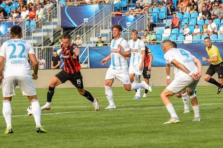 Slovenský pohár: Podbrezová a Trenčín siahali po dvojciferných výhrach. Trnava vyradila Nitru bez väčších problémov