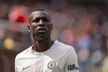 Útočník Chelsea Nicolas Jackson bude hrať za Bayern Mníchov.