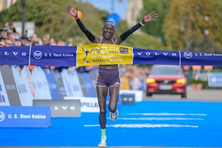 Víťazka vlaňajšieho ženského maratónu, kenská bežkyňa Rebbeca Sirwaneiová Tanuiová, príde do Košíc znovu.
