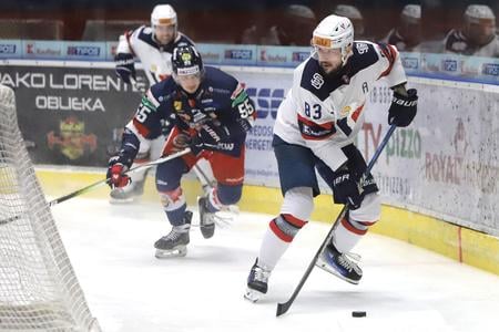 Smola pre hokejový Slovan, na dlhú dobu stratil ofenzívneho lídra. Vedenie rieši posily 