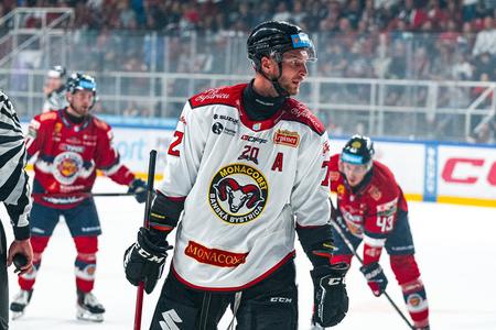 Banskobystrický útočník Michal Kabáč počas derby proti Zvolenu.