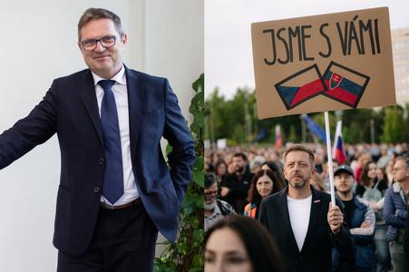 Slovak Ambassador to Czechia Martin Muránsky (left) and Czech Interior Minister Vít Rakušan (right).