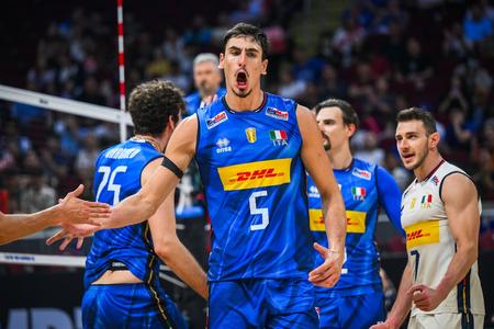 Taliani oslavujú postup do semifinále