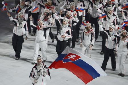 Slovenským vlajkonosičom pred 11 rokmi v Soči bol hokejista Zdeno Chára.