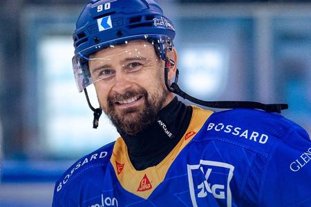Teší ma, že som zahnal myšlienky o konci, v Zugu máme lepšie podmienky ako v NHL, hlási Tatar