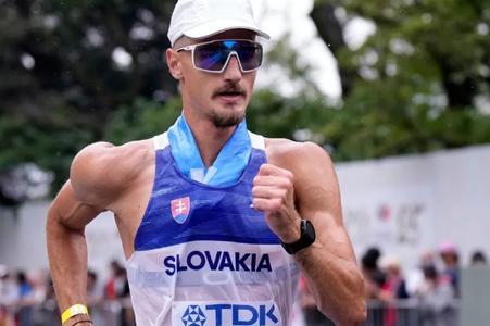 Dominik Černý v Tokiu.