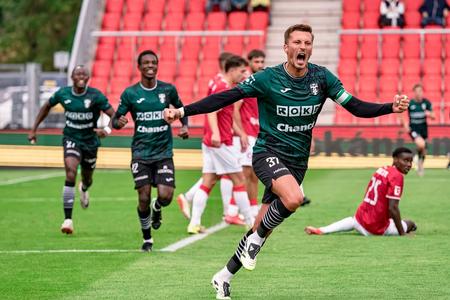 Hrá v strede obrany, ale čísla má ako útočník. Slovák skóroval vo štvrtom zápase po sebe