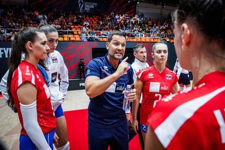 Zápas proti Kube na MS v Thajsku bol pre trénera Michala Mašeka nateraz posledný na reprezentačnej lavičke našich volejbalistiek.