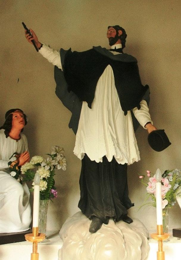 Historická socha sv. J. Nepomuckého