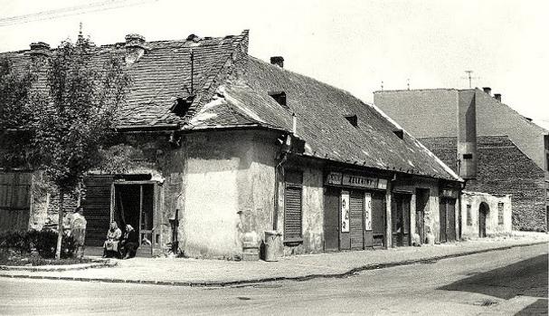 Roh ulíc Zelený rínek a Dolnopotočnej