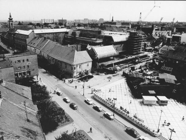 Stavba OD Jednota, okolo r. 1977