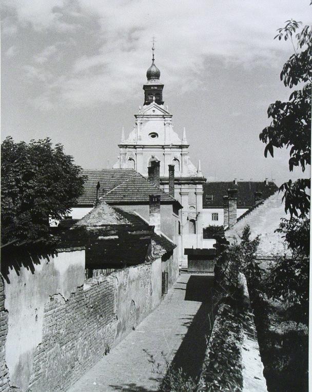 Trhová pred búraním