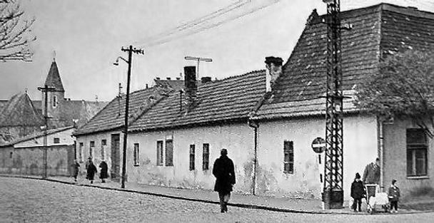 Ulica smerom ku kostolu sv. Heleny