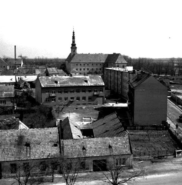Juhovýchodný koniec Paulínskej ulice