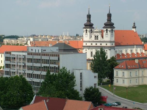 Budova Stavoprojektu, potom Trnavská univerzita