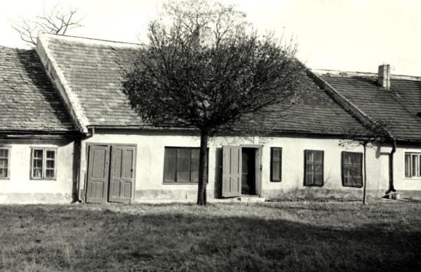 Michalská neďaleko brány na Hlbokú